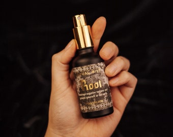 ROOT | Ritual Mist / Aromatherapy Spray / Room & Linen Spray / Fragrance Spray / Body Mist / Vintage Aesthetic / Witchy Potion / Meditation
