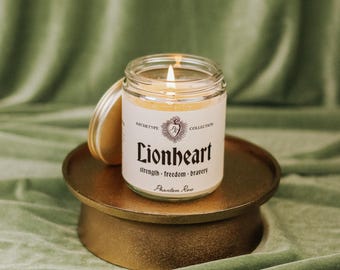 Lionheart | Smoky and Spicy Scented Soy Candle