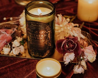 Southern Gothic | Floral and Earthy Scented Soy Candle