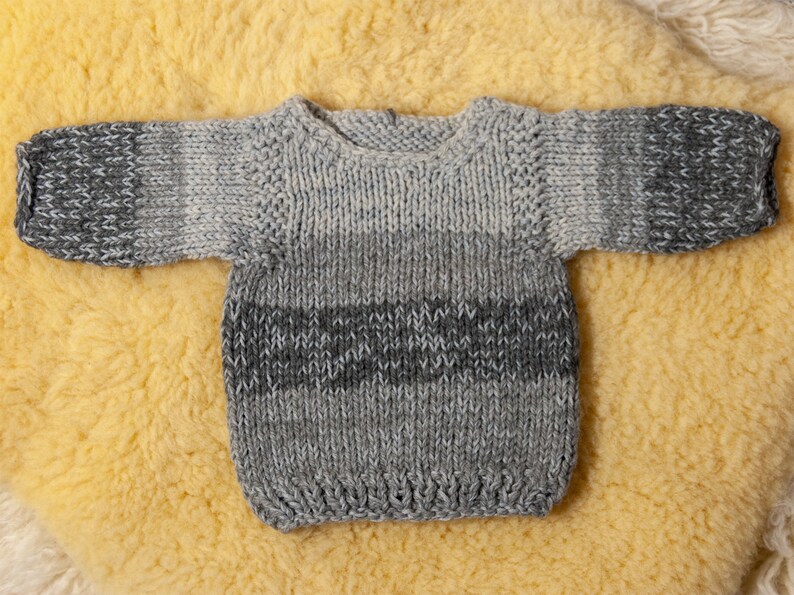 Pullover für Baby und Kleinkind aus Naturgarnen Bild 5