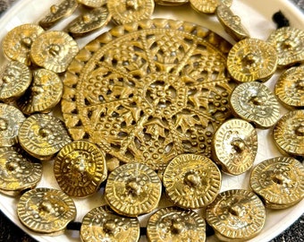 30 sztuk ręcznie robionych mosiężnych okrągłych koralików: antyczne koraliki dystansowe w stylu plemiennym (13 mm)