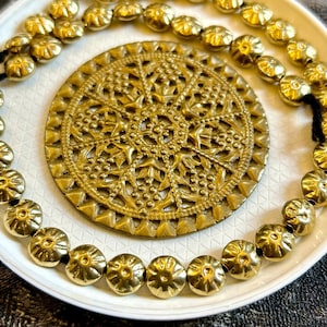 40 cuentas espaciadoras de latón macizo: dijes de joyería tribal de 8 mm