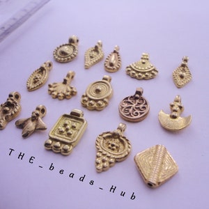 brass well polished beads..
example pictureofour quality beads