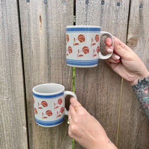 Vintage 1970s SET OF TWO Floral Mugs