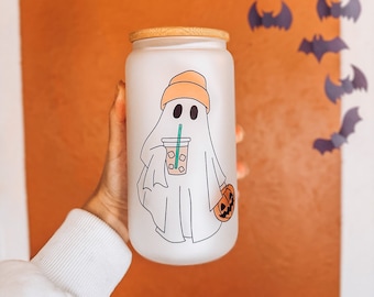 Copa de Halloween, Vaso de decoración de Halloween, Vaso de café helado, taza de café de otoño, Copa de vidrio con tapa y paja, Regalo de amigo espeluznante, Estética espeluznante