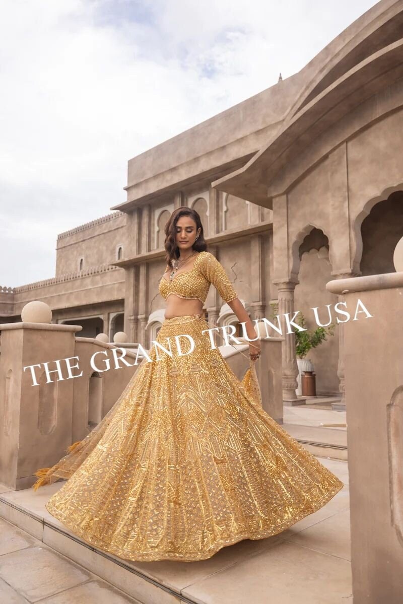 Indian Wedding Lehenga,Size: 42 inch at Rs 3195 in Surat | ID: 13920168455