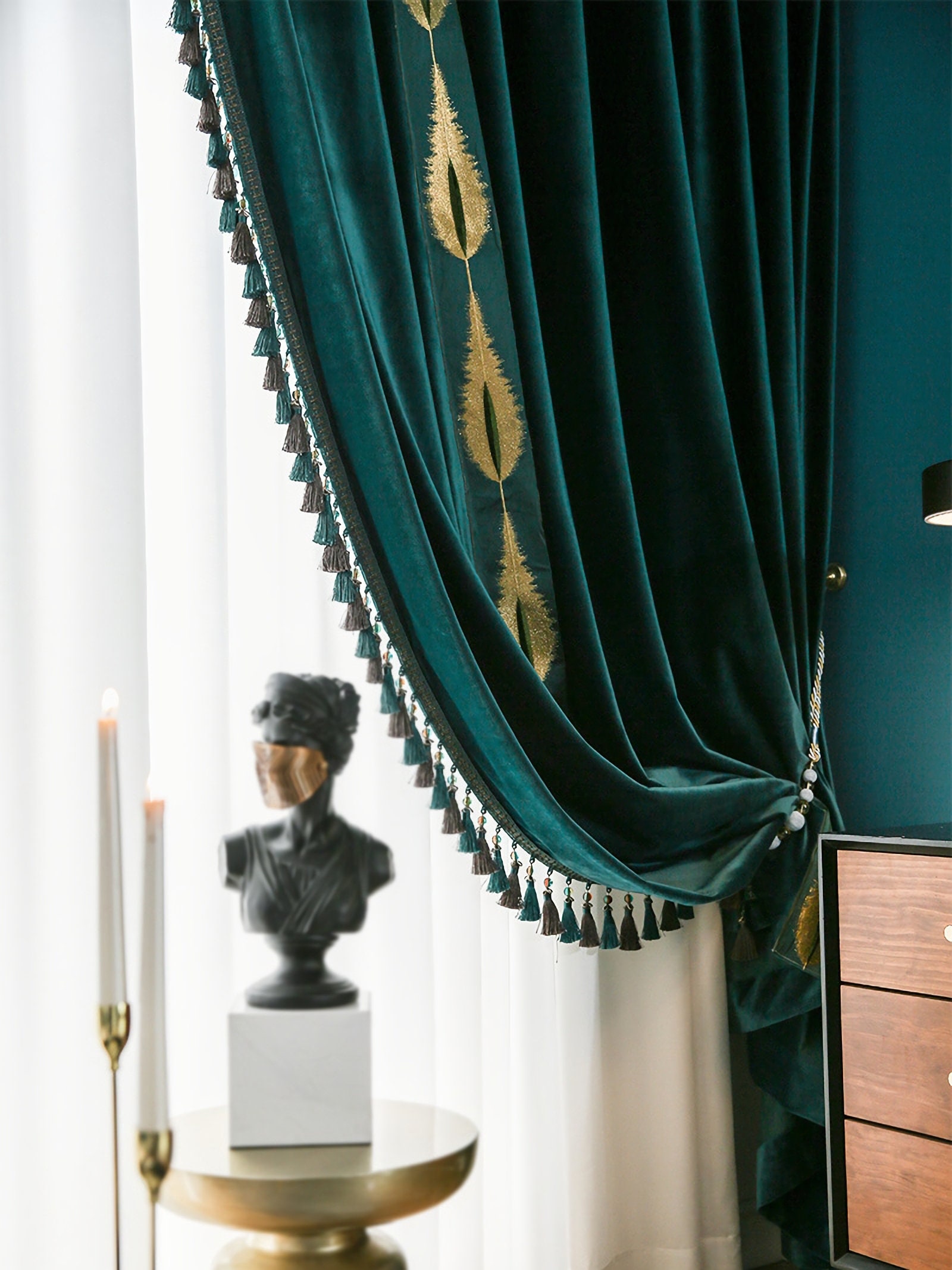 Emerald green 2024 velvet curtains