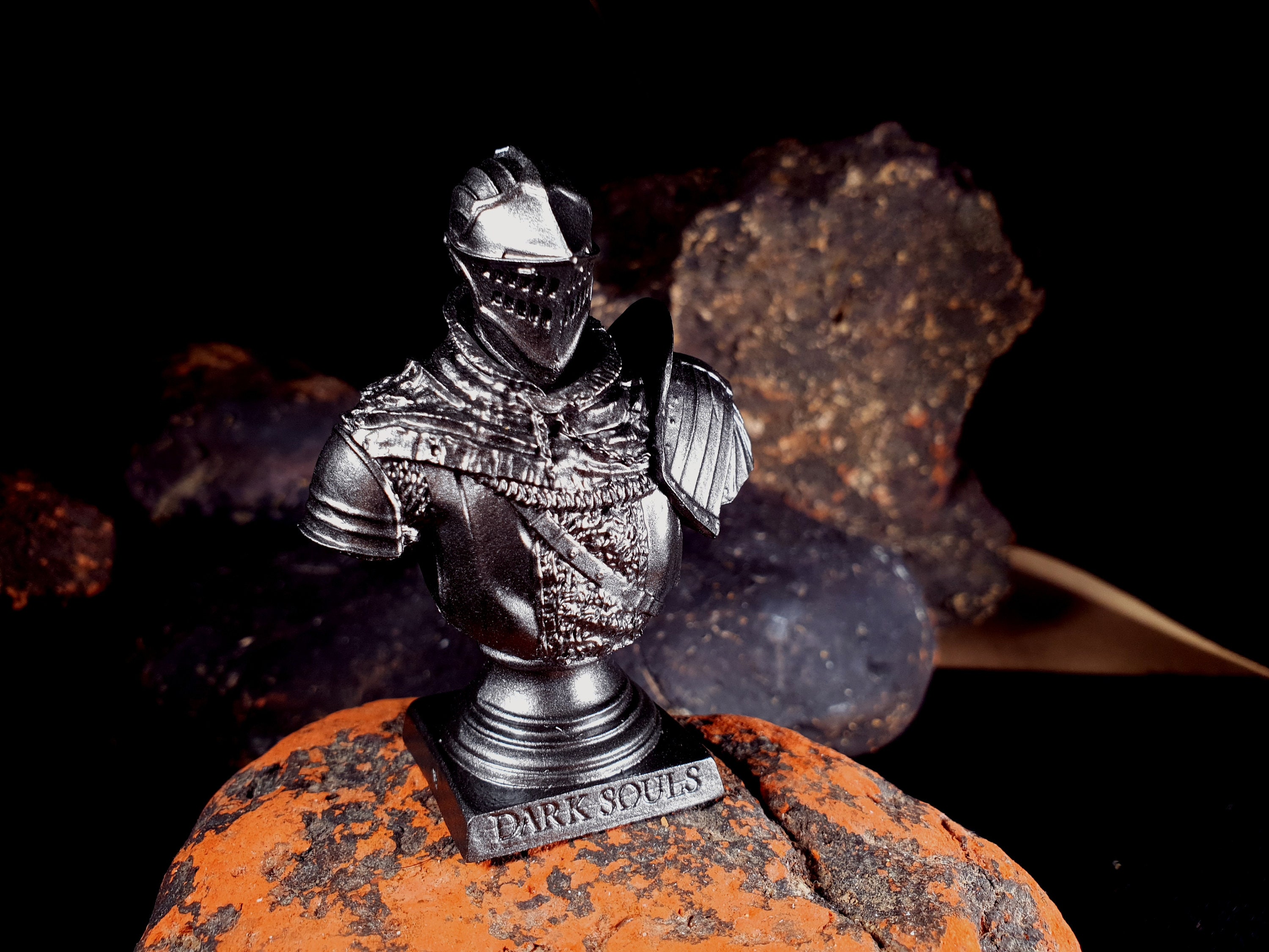 Dark Souls Figure Hero Knight Figurine / Ashen One Bust / | Etsy
