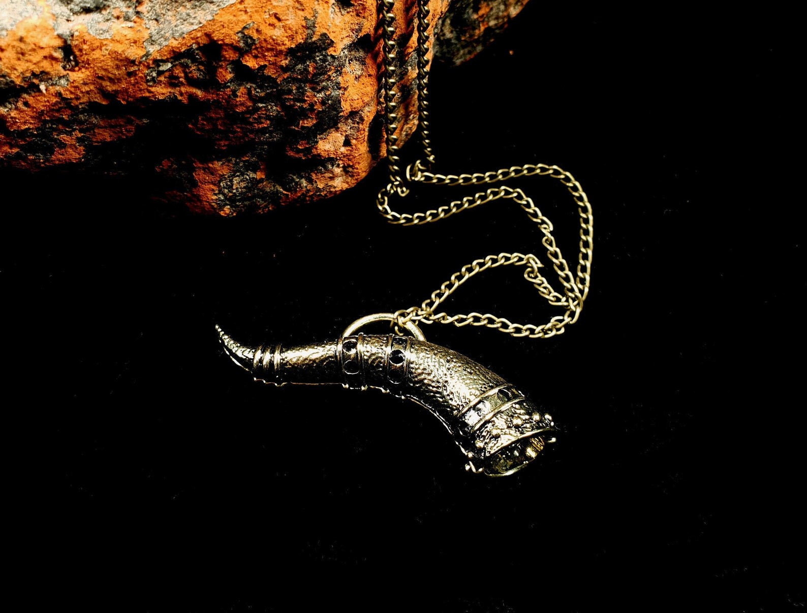 Skyrim necklace Amulet of Stendarr / The elder scrolls Etsy