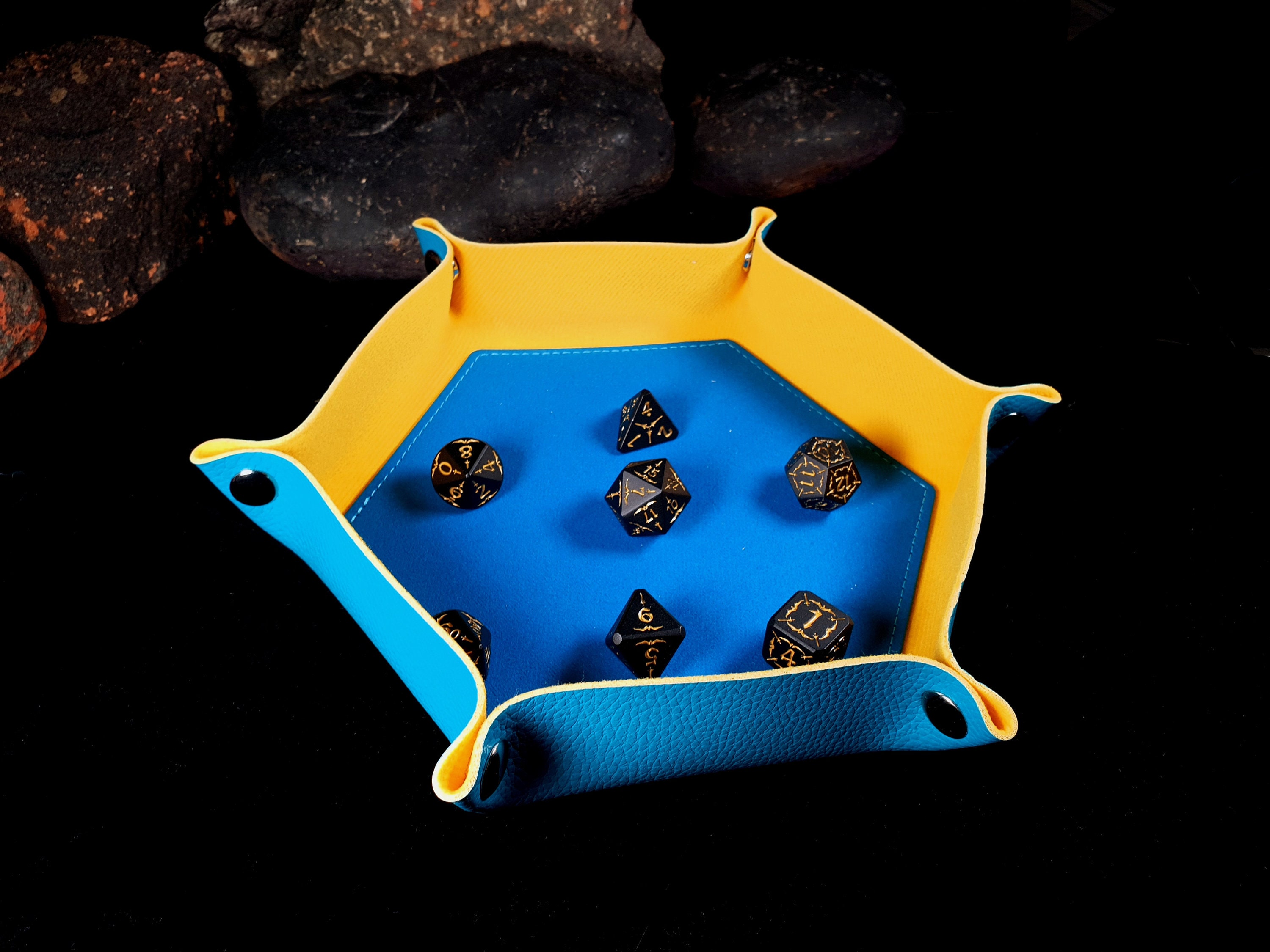 DND Leather Dice Tray / Collapsible Dice Rolling Tray / Etsy