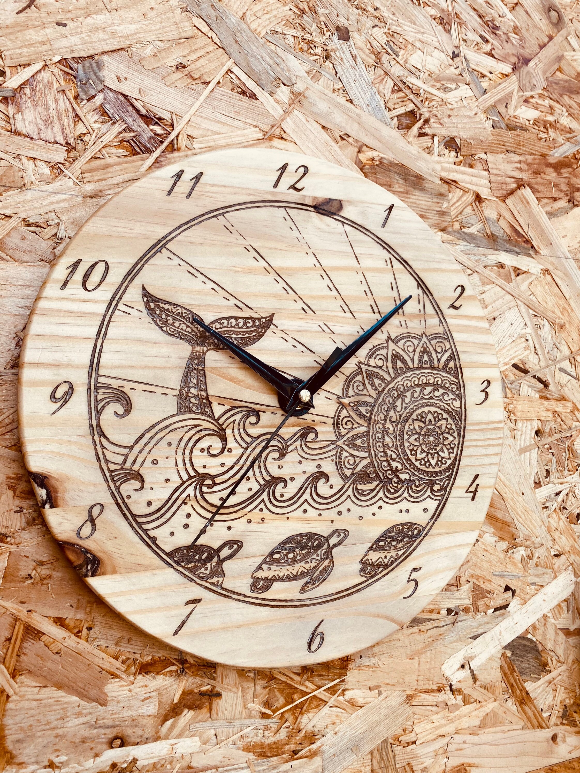 Horloge en Bois Personnalisée