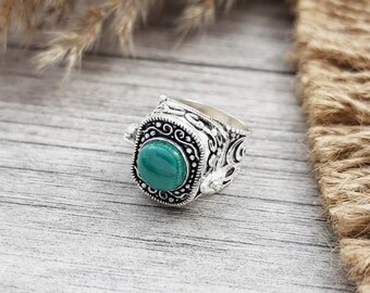 Sterling Silver Plated Malachite Ring – Round Green Gemstone Dainty Jewelry