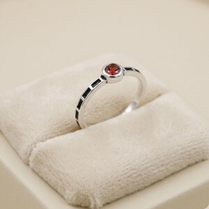 Dainty Garnet Ring, 925 Silver Minimalist Solitaire Ring, Round Cut Red Stone Band, Delicate Everyday Jewelry, Geometric Stacking Ring