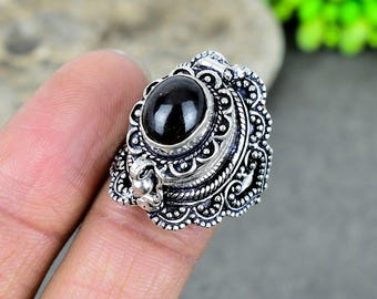 Black Onyx Oval Locket Ring: 925 Sterling Silver Secret Box