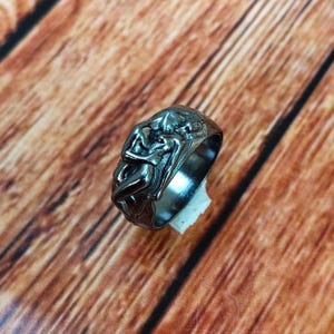 Sterling Silver Lovers Hug Ring: Romantic Handmade Jewelry