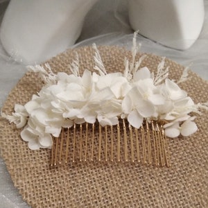 Wedding hair comb, stabilized flowers, ivory hydrangea flowers, MELODY, country wedding hairstyle, boho wedding, dried flowers