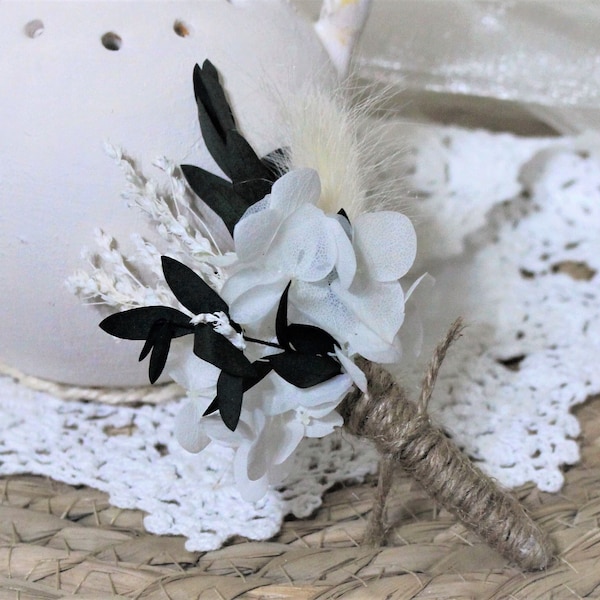 Boutonnière véritables fleurs blanches stabilisées et séchées, broche, mariage champêtre, mariage bohème, romantique,