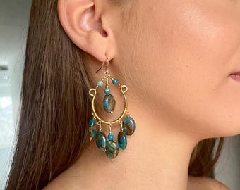 Duże wiszące kolczyki w stylu boho: kryształowe, owijane drutem, hipoalergiczne