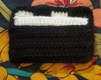 Crochet Checkerboard Card Wallet