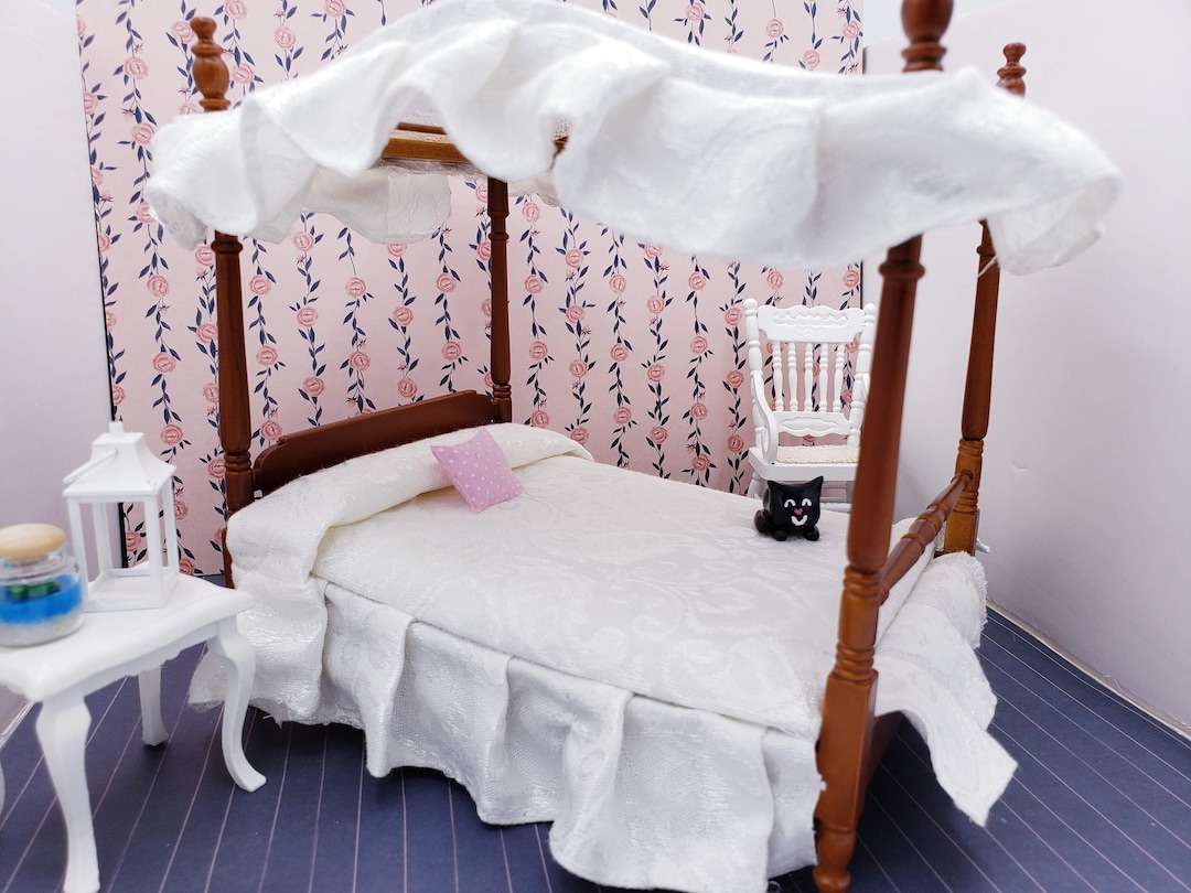 Miniature Canopy Bed, Dollhouse Miniature, Dollhouse Bed, 112 Scale, Cute Gift Idea Etsy