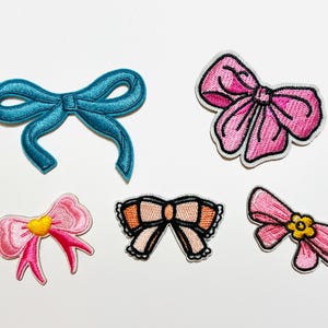 Bows - Embroidered Iron on patches