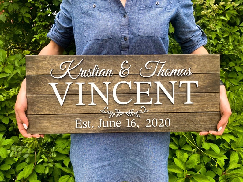 Personalized Wedding Gift, Custom Wood Sign, Established Sign, Family Name Sign, Couples Name Sign,Family Name Sign,Wooden Name Sign 