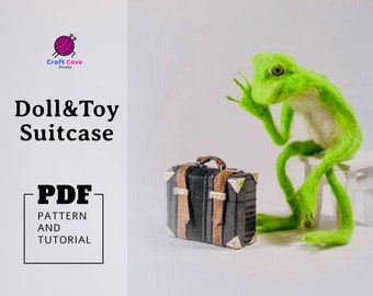 PDF doll suitcase pattern, toy suitcase tutorial,  doll bag pattern and tutorial,toy bag pattern,miniature suitcase pattern,vintage doll bag