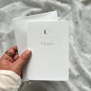 Personalisierte Karte zur Geburt | Geburtskarte Mädchen | Geburtskarte Junge | Geschenk Geburt personalisiert | Hallo kleines Wunder | Mond