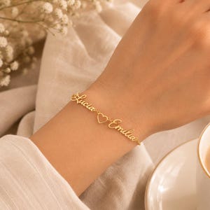 Bracelet coeur personnalisé avec deux prénoms en or 18 carats : bijoux en argent sterling personnalisés, cadeau double prénom pour elle, cadeau d'anniversaire fait main
