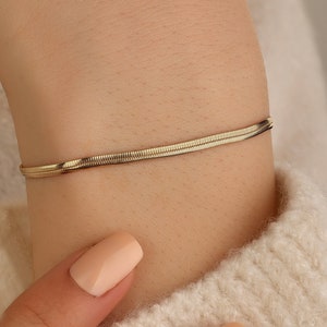 Dainty 925 Sterling Silver Herringbone Bracelet - Italian Snake Chain