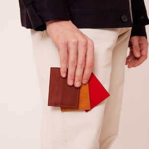 Cardholder made of vegetable tanned leather