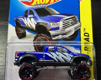 Hot Wheels 2010 Toyota Tundra-Blue With Black Trim -Long Card -Hard to Find Collector Miniature Model 1/64