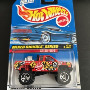 Hot Wheels issan Pick Up Truck-Orange mit schwarzem Innenraum-1998 lange Karte-schwer zu finden Sammler Miniatur Modell 1/64