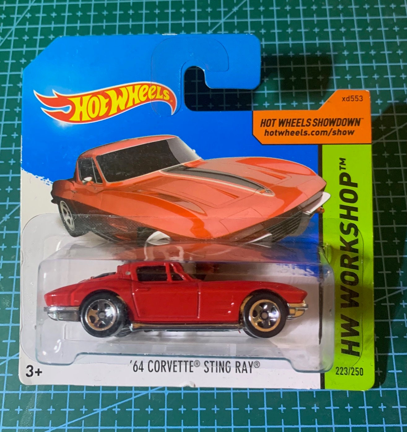 Hot Wheels 1964 Chevrolet Corvette Stingray-Red With Black Stripe
