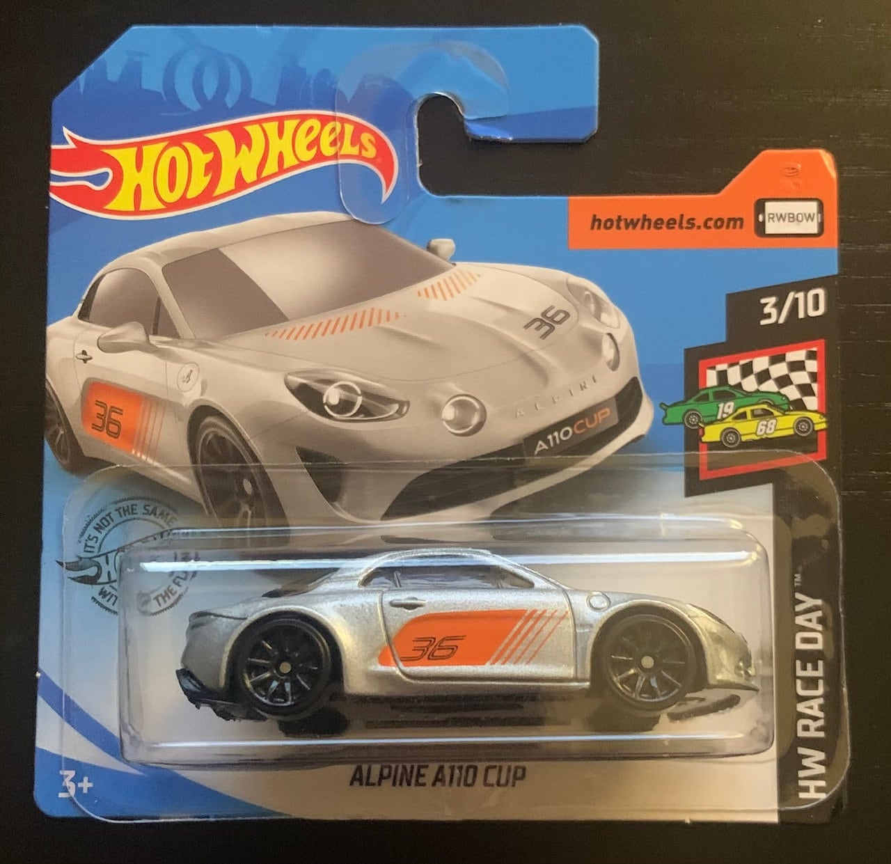 Hot Wheels Alpine A110 Cup – HW Race Day Serie 3/10 (2020) – Short Card