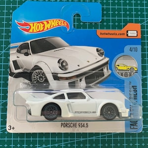 Hotwheels ウルトラホット ポルシェ 934.5 6 セット。 HOT WHEELS Porsche 934.5 Niebieski (887961540680) • Cena