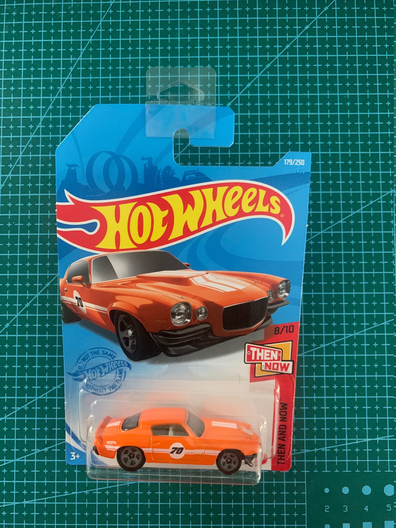 Hot Wheels 1970 Chevy Camaro Rs-orange With White Stripes-now and