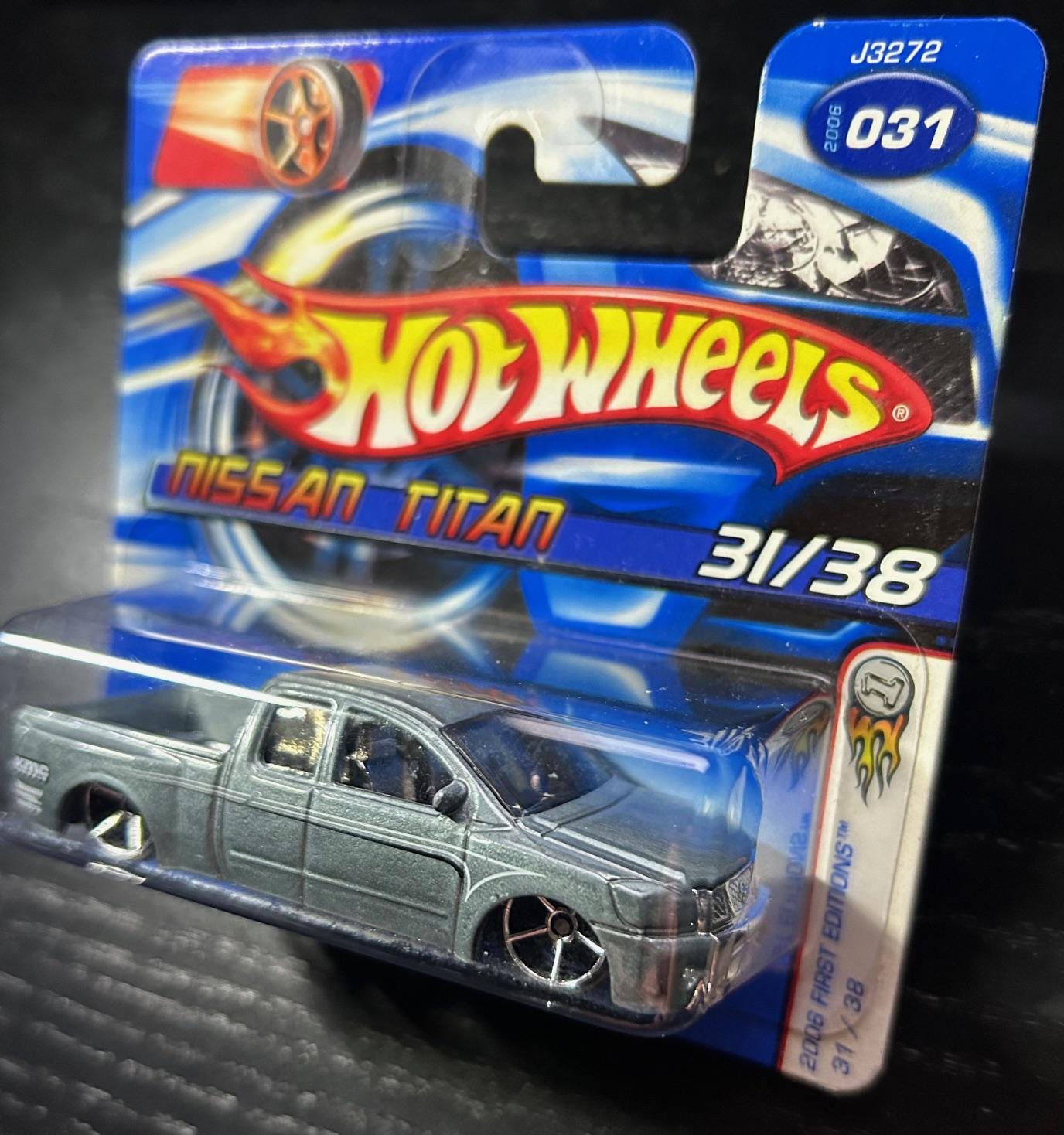 Hot Wheels Nissan Titan-silver With Chrome Interior-2006 First