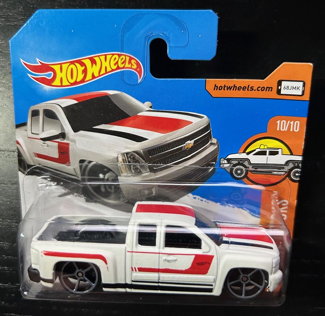 Hot Wheels Chevy Silverado Pickup-white With Black Interior-short