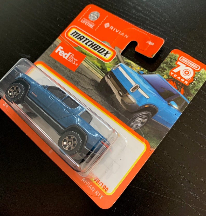 Matchbox Rivian R1T Truck Blue-Short Card Modelo en miniatura de ...