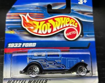 Hot Wheels 1932 Ford- Blue With Black Fenders- 1999 Short Card
