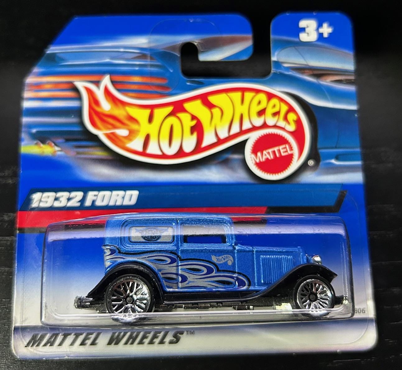 Hot Wheels 1932 Ford- Blue With Black Fenders- 1999 Short Card