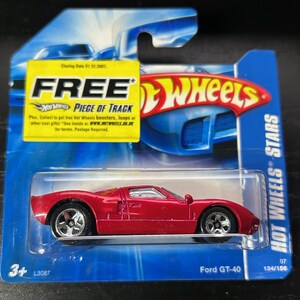 Hot Wheels Ford Guss-40-Rot mit weißen Streifen-2007 Kurze Karte-schwer zu finden Sammler Miniatur Modell 1/64