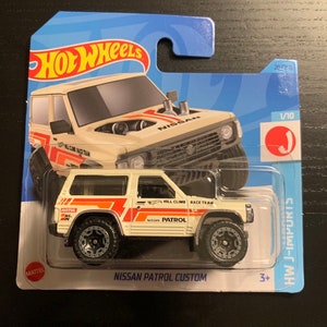 Hot Wheels Nissan Patrol Custom-Crème With Big Turbo-HW Hot Japan Imports Short Card -Hard to Find Collector Miniature Model 1/64