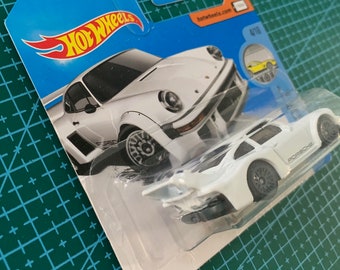 ホットウィール ポルシェ 934.5 ホワイト＆グレーホイール 工場出荷時