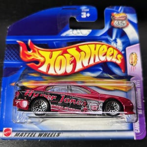 Hot Wheels-Holden SS Commodore (VT)-Dunkelrot mit schwarzem Innenleben-2003 Kurze Karte-Schwer, Sammler Miniatur Modell 1/64 zu finden