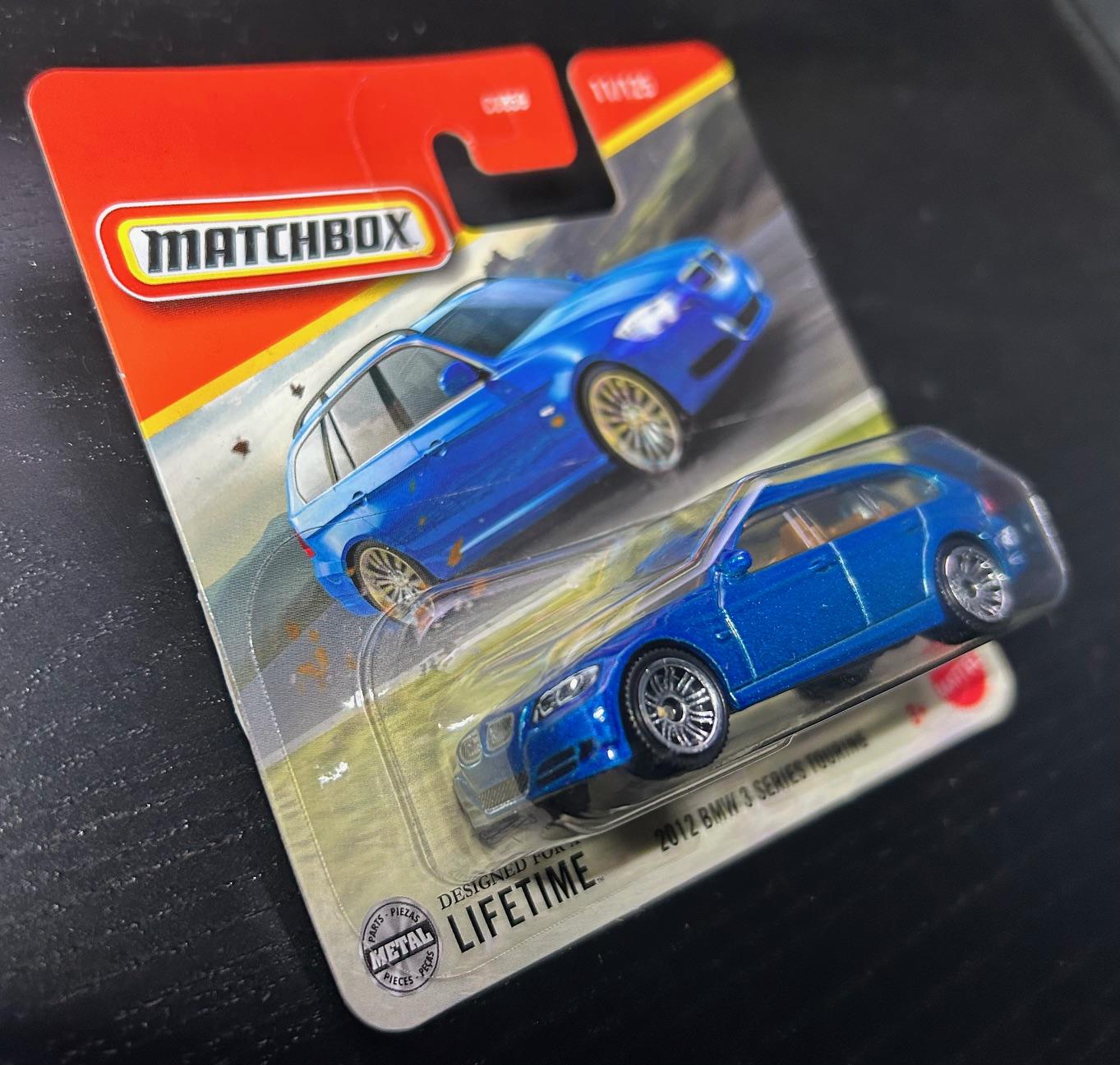 Matchbox BMW Serie 3 Touring 2012, Scala 1:64, Auto Pressofusa In Metallo, Colore Blu, Collezione European Streets, Per Collezionisti E Bambini 3+