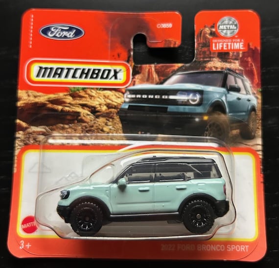 44台　2022 FORD BRONCO SPORT　マッチボックス　ブロンコ Matchbox 2022 Ford Bronco Sport Green #44 Basic Mainline