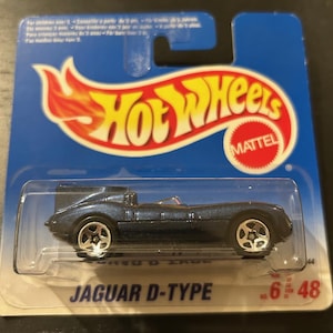 Hot Wheels Jaguar D-Typ Blau Mit Weißen Abziehbildern-Metall Basis-1996 Kurze Karte-Schwer Sammler Miniatur Modell 1/64 zu finden