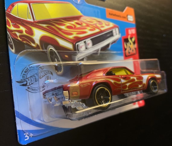 ホットウィール '69 ダッジ チャージャー 500 レッド 炎付き - 入手